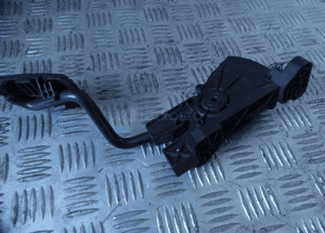 POTENCJOMETR GAZU HYUNDAI I30 1.6CRDI 2