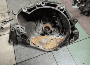 skrzynia corsa 1.0 12v 55565177 3