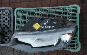 octavia III lampa lewa UK WYSYŁKA 3
