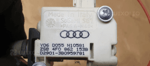 Siłownik klapki wlewu paliwa Audi A6 C6 4F0862153B 3B0959781 6