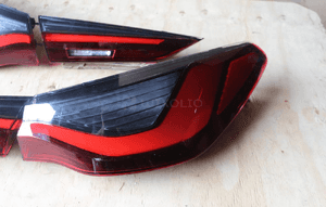 Lampy tylne prawe bmw M4 G22 7477606 usa 2022 1