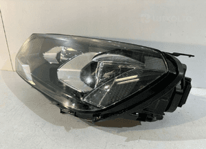 Volkswagen Touareg 7P Lampa przednia Xenon L 15250 3