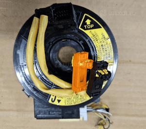 Toyota Avensis T25 Corolla Verso 03-08 tasma pod kierownice 8