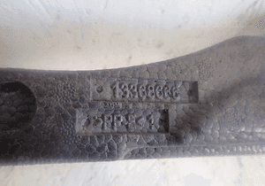 Absorber zderzaka przód opel astra 4 iv j 2009- 2