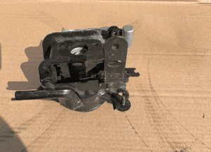 Łapa poduszka silnika Toyota RAV4 V 19- 2.5 Hybrid L2131256 1