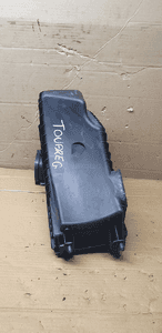 Obudowa filtra powietrza VW Touareg 3.0 TDI 7L6129601F 7L6129607F 5
