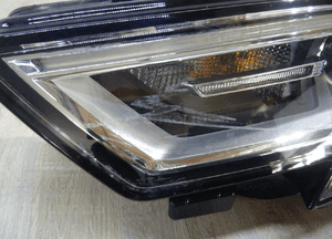 Audi A3 8V lift xenon lampa przód lewa 8V0941005E 4