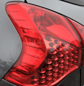 Peugeot 3008 lampa tył tylna prawa lewa 5