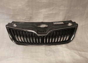 Skoda rapid atrapa grill 1