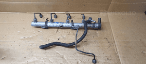 Listwa wtryskowa czujnik Audi A8 D3 4.2 TDI 057130090K 1
