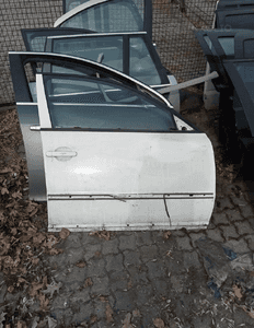drzwi prawe przód skoda superb 1