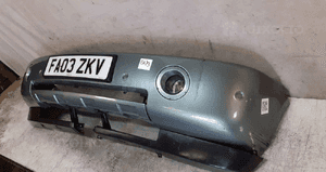 Zderzak przód przedni land rover range rover 3 pdc czujniki zielony halogeny 3