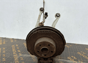 MERCEDES C w204 Zwrotnica piasta tył Lewy - 16269 2