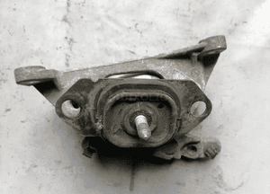 Łapa poduszka silnika Renault Nissan 8200277203 3