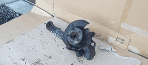 Zwrotnica lewy tył tylna lewa Ford Focus MK3 Kombi 3