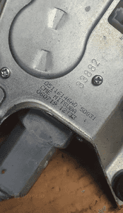 SILNICZEK WYCIERACZKI JEEP PATRIOT 05116146AE 3