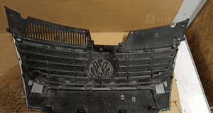 Grill atrapa vw passat B6  nr 3C0853651 2