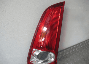 Lampa tylna tył lewa suzuki splash 35604-51K10 2008-2014 4