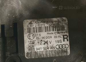 Lampa przednia prawa przód prawo audi A4 B7 6