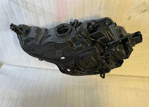 Audi A3 8Y full led lampa prawa 20- 3