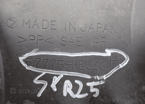 Listwa prawa lampy 57775-FE000 subaru impreza 2