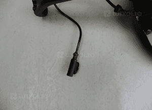 ZWROTNICA LEWY PRZÓD ALFA ROMEO 159 4