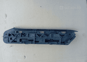 VW Touran I slizg na blotnik przod lewy 1