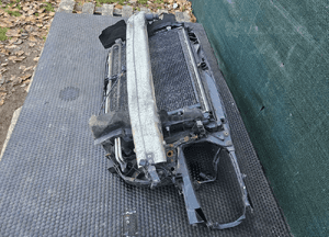 Pas Przedni Wzmocnienie Czołowe Belka Zderzaka Chłodnice Wentylator 2.0 3.2 FSI V6 AUDI A4 B7 23