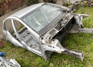 Mercedes B 245 błotnik tylny pas tył dupa wanna ćwiartka prog słupek 4