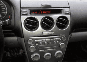 Mazda 6 02-08 Radioodtwarzacz radio Bose 1