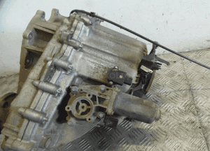 Discovery iv 3.0 reduktor skrzyni 8454228031 2