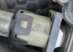 Wybierak 8K1713041H Lewarek Zmiany Biegów Automat EU Galka Mieszek Cięgno Linka Skrzyni Audi A4 B8 A5 8T 31