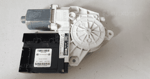 AUDI A3 8P SILNICZEK SZYBY PRAWY TYŁ 8P0959802D 2