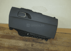 Schowek deski konsoli pasażera bmw 1 F20 4
