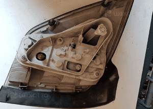 lampa prawa tył astra h 3 kombi 2