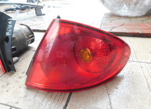 seat altea lampa prawa WYSYŁKA 1