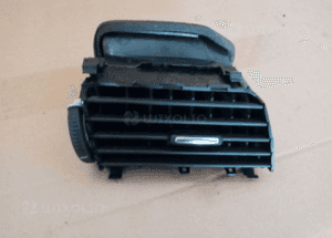 Kratka nawiewu powietrza prawa VW Passat B6 3C1819702E 1