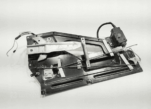 Podnośnik mechanizm szyby lewy tył tylny ręczny manualny defender 1999-2014 1