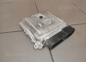 JEEP COMMANDER XK XH 3.0 CRD KOMPUTER ECU P05094244AG 0281012079 1