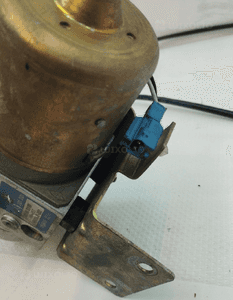 Bmw 7 E38 pompa hydrauliczna 8221021 4