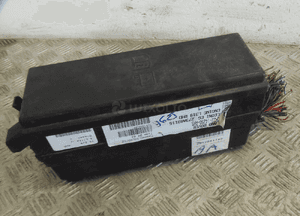 DISCOVERY IV SKRZYNKA BEZPIECZNIKÓW CH22-14290-ARB 1