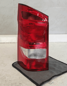 Mercedes vito 447 W447 obudowa lampa tył tylna lewa oryginał 2