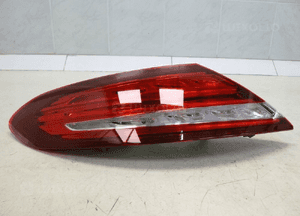 Mercedes c W205 C205 A205 205 cabrio coupe lampa tył tylna lewa 8