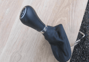 MERCEDES E 211 CLS 219 gałka mieszek lift 1