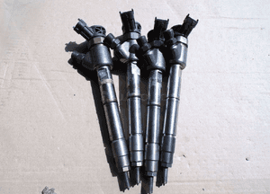 WTRYSKIWACZ FIAT DUCATO IVECO DAILY 3.0 HPI 0445110564 USZKODZONY 1
