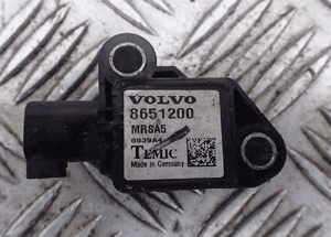 SENSOR UDERZENIOWY PRZÓD VOLVO V50 S40 C30 8651200 RADOM 1