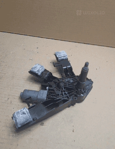 PEUGEOT 308 II T9 HATCHBACK SILNICZEK RAMIĘ WYCIERACZKI 4