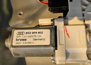 Audi A4 B8 silniczek sterownik szyby przód prawy lewy 8K0959801 8K0959802 2