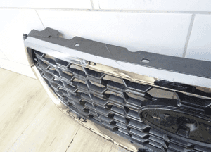 Atrapa grill przod ford kuga MK2 lift vignale GV44-8200-V llu 5