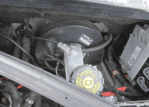 Pompa hamulcowa serwo renault clio iii 3 8200674380 2005- 3